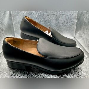 NIB Shoes For Crews Black Riley Non-Slip Loafers- Women size 9.5